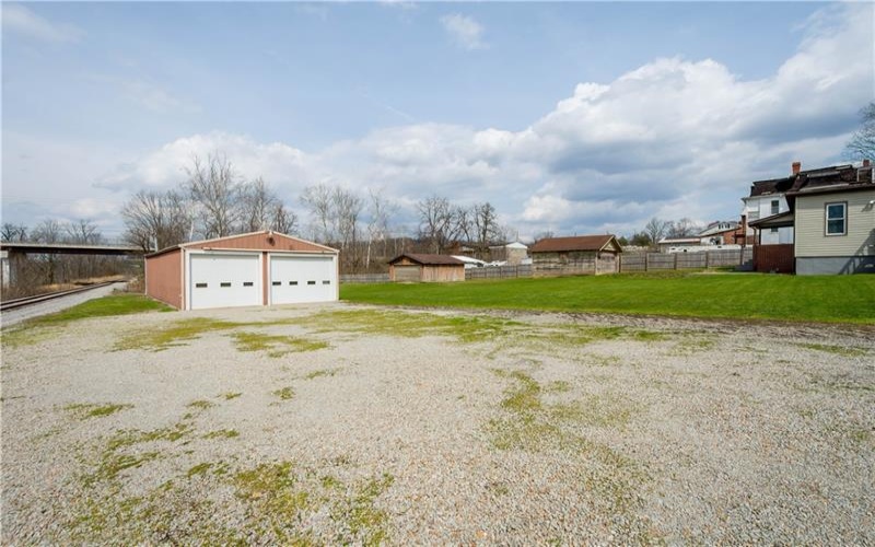 19 Old Monongahela Pike, Eighty Four, 15330, 4 Bedrooms Bedrooms, 9 Rooms Rooms,2 BathroomsBathrooms,Residential,For Sale,Old Monongahela Pike,1746625