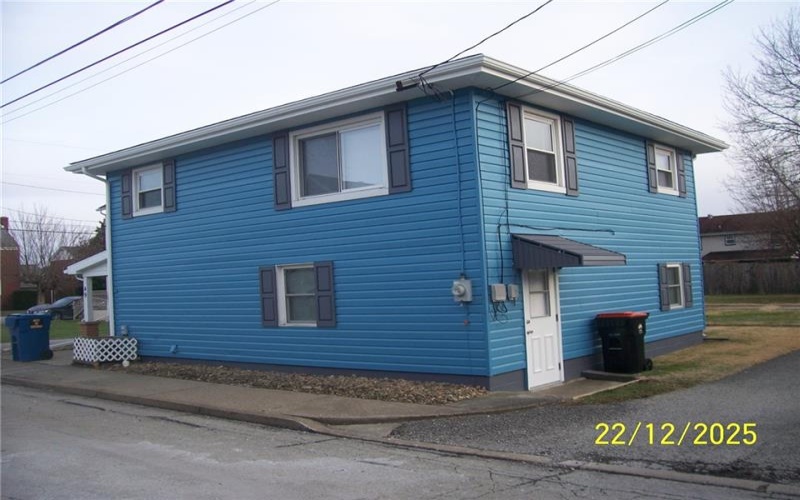 49 4th Ave, Latrobe, 15650, 3 Bedrooms Bedrooms, 8 Rooms Rooms,1 BathroomBathrooms,Residential,For Sale,4th Ave,1735179