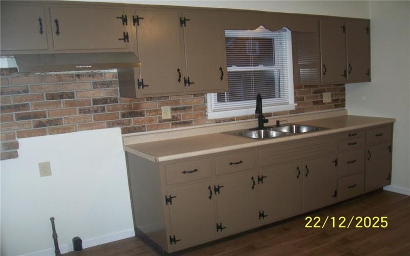 49 4th Ave, Latrobe, 15650, 3 Bedrooms Bedrooms, 8 Rooms Rooms,1 BathroomBathrooms,Residential,For Sale,4th Ave,1735179