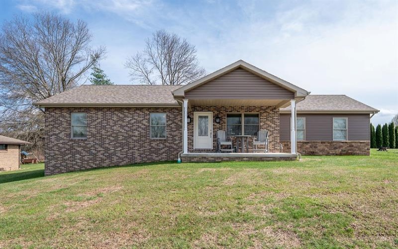 12 Highview St, Latrobe, 15650, 3 Bedrooms Bedrooms, 7 Rooms Rooms,2 BathroomsBathrooms,Residential,For Sale,Highview St,1746628