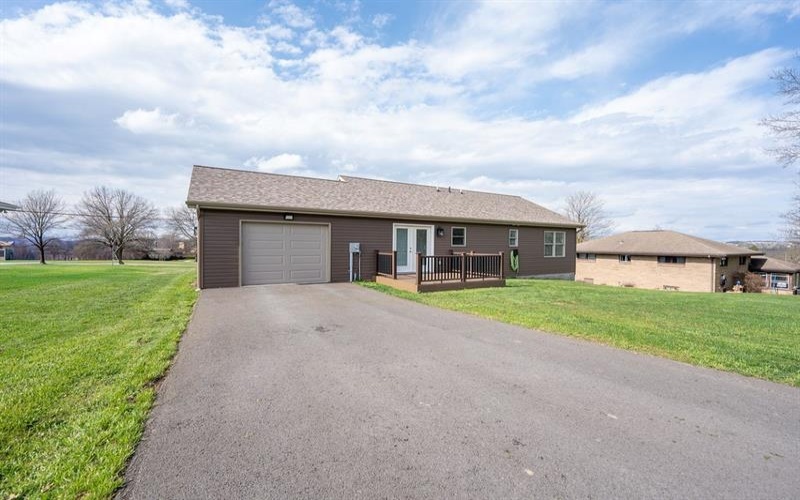 12 Highview St, Latrobe, 15650, 3 Bedrooms Bedrooms, 7 Rooms Rooms,2 BathroomsBathrooms,Residential,For Sale,Highview St,1746628