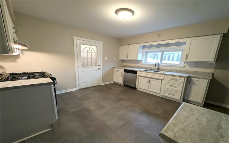 752 Crawford Road, Fredericktown, 15333, 3 Bedrooms Bedrooms, 6 Rooms Rooms,2 BathroomsBathrooms,Residential,For Sale,Crawford Road,1739720