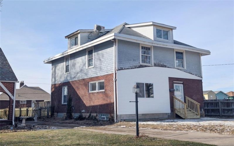 627 Kimball Ave, New Kensington, 15068, 3 Bedrooms Bedrooms, 6 Rooms Rooms,1 BathroomBathrooms,Residential,For Sale,Kimball Ave,1740771