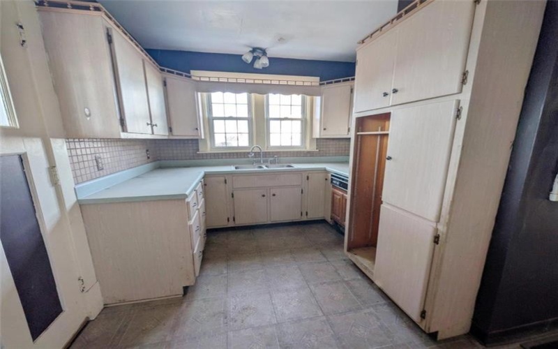627 Kimball Ave, New Kensington, 15068, 3 Bedrooms Bedrooms, 6 Rooms Rooms,1 BathroomBathrooms,Residential,For Sale,Kimball Ave,1740771