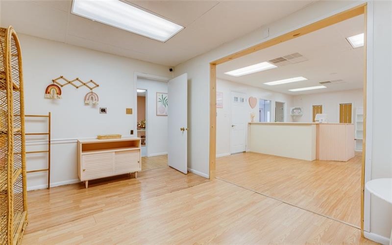 807 Ligonier St, Latrobe, 15650, ,Multi-unit,For Sale,Ligonier St,1744144