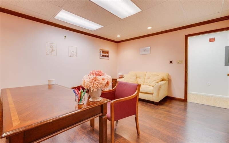 807 Ligonier St, Latrobe, 15650, ,Multi-unit,For Sale,Ligonier St,1744144
