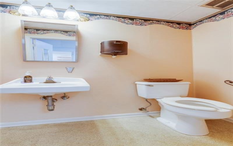 807 Ligonier St, Latrobe, 15650, ,Multi-unit,For Sale,Ligonier St,1744144