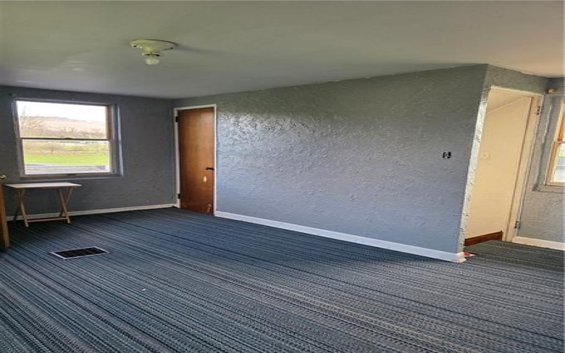 1356 Connellsville Rd, Lemont Furnace, 15456, 2 Bedrooms Bedrooms, ,1.1 BathroomsBathrooms,Residential,For Sale,Connellsville Rd,1745149