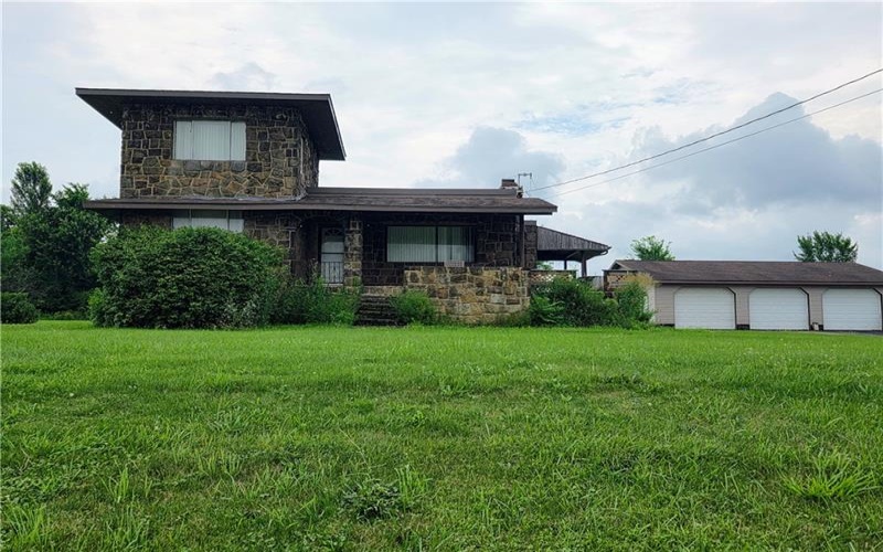 1356 Connellsville Rd, Lemont Furnace, 15456, 2 Bedrooms Bedrooms, ,1.1 BathroomsBathrooms,Residential,For Sale,Connellsville Rd,1745149