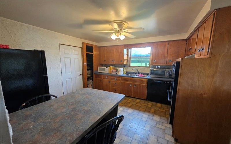 1356 Connellsville Rd, Lemont Furnace, 15456, 2 Bedrooms Bedrooms, ,1.1 BathroomsBathrooms,Residential,For Sale,Connellsville Rd,1745149