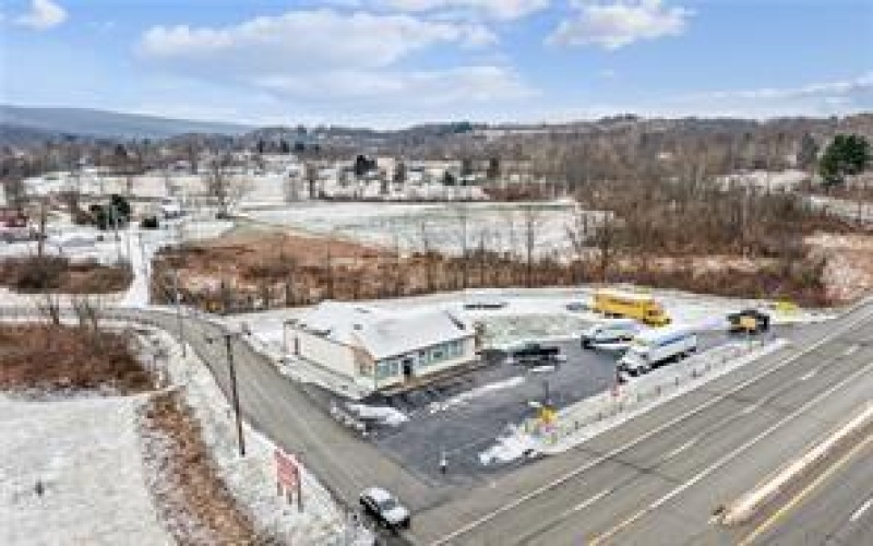 3703 Us-30, Latrobe, 15650, ,Commercial-industrial-business,For Sale,Us-30,1735243