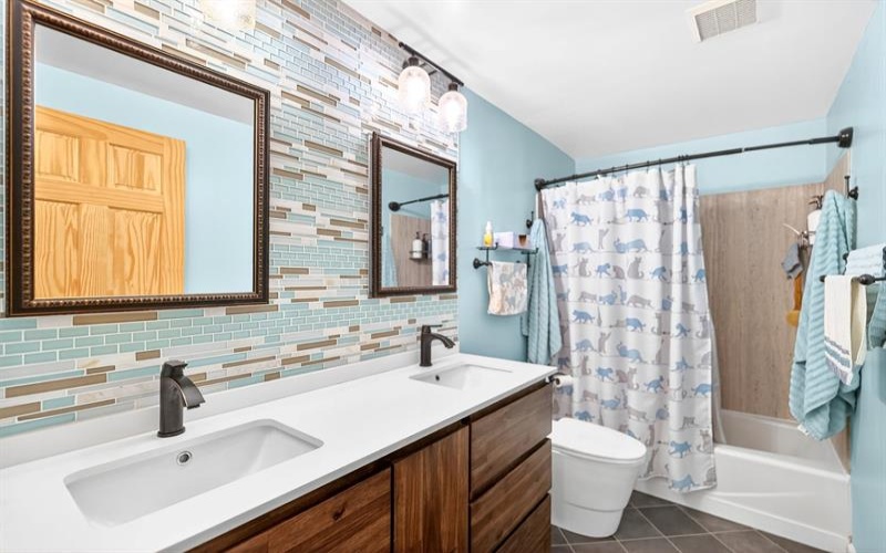 1952 Colleen DRIVE, North Huntingdon, 15642, 3 Bedrooms Bedrooms, 10 Rooms Rooms,1 BathroomBathrooms,Residential,For Sale,Colleen,1744155