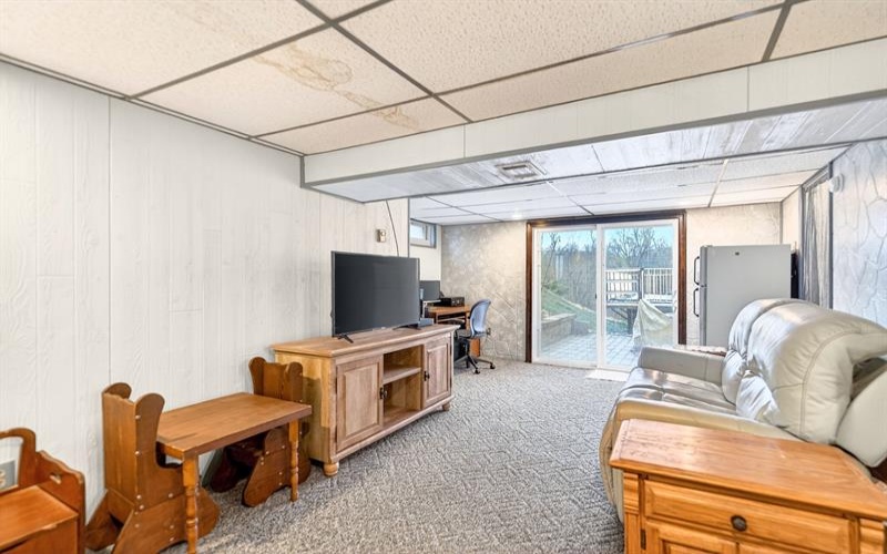1952 Colleen DRIVE, North Huntingdon, 15642, 3 Bedrooms Bedrooms, 10 Rooms Rooms,1 BathroomBathrooms,Residential,For Sale,Colleen,1744155