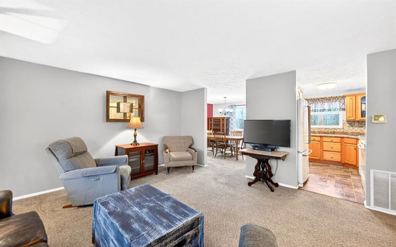 1952 Colleen DRIVE, North Huntingdon, 15642, 3 Bedrooms Bedrooms, 10 Rooms Rooms,1 BathroomBathrooms,Residential,For Sale,Colleen,1744155