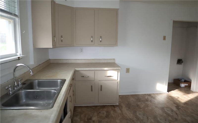 823 Crest Ave, Charleroi, 15022, 3 Bedrooms Bedrooms, 7 Rooms Rooms,1 BathroomBathrooms,Residential,For Sale,Crest Ave,1741470