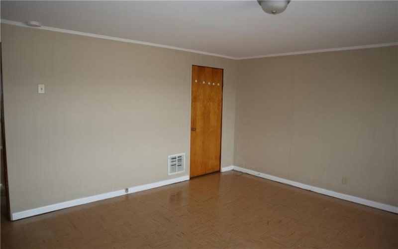 823 Crest Ave, Charleroi, 15022, 3 Bedrooms Bedrooms, 7 Rooms Rooms,1 BathroomBathrooms,Residential,For Sale,Crest Ave,1741470