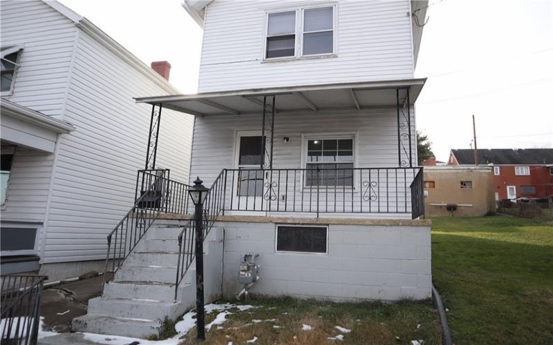823 Crest Ave, Charleroi, 15022, 3 Bedrooms Bedrooms, 7 Rooms Rooms,1 BathroomBathrooms,Residential,For Sale,Crest Ave,1741470