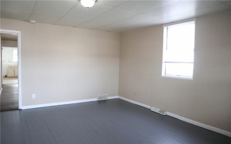 823 Crest Ave, Charleroi, 15022, 3 Bedrooms Bedrooms, 7 Rooms Rooms,1 BathroomBathrooms,Residential,For Sale,Crest Ave,1741470