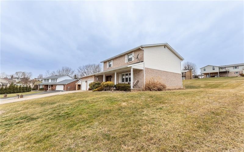 57 Russ St, Uniontown, 15401, 4 Bedrooms Bedrooms, ,2.1 BathroomsBathrooms,Residential,For Sale,Russ St,1744161