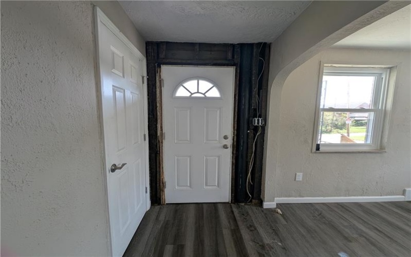 120 5th St, Youngwood, 15697, 3 Bedrooms Bedrooms, 6 Rooms Rooms,1.1 BathroomsBathrooms,Residential,For Sale,5th St,1747301