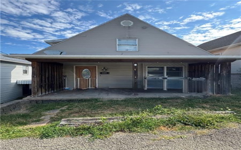 1121 5th Street, Westmoreland City, 15692, 2 Bedrooms Bedrooms, 7 Rooms Rooms,1.1 BathroomsBathrooms,Residential,For Sale,5th Street,1723559