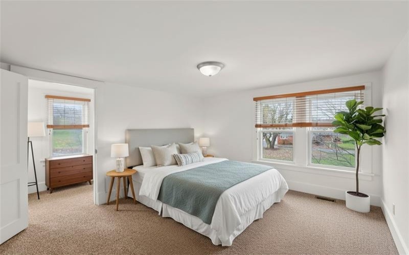2667 Jefferson Ave, Washington, 15301, 3 Bedrooms Bedrooms, 6 Rooms Rooms,2 BathroomsBathrooms,Residential,For Sale,Jefferson Ave,1730466