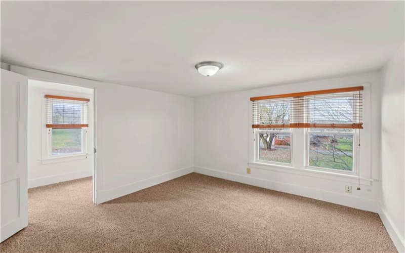 2667 Jefferson Ave, Washington, 15301, 3 Bedrooms Bedrooms, 6 Rooms Rooms,2 BathroomsBathrooms,Residential,For Sale,Jefferson Ave,1730466