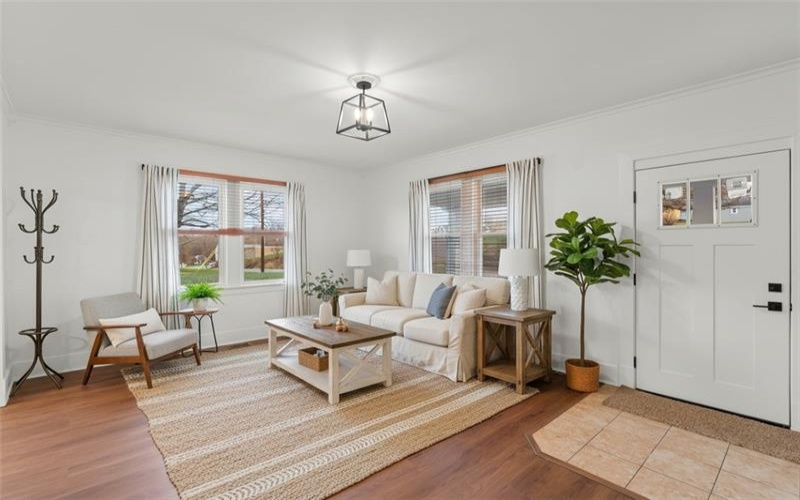 2667 Jefferson Ave, Washington, 15301, 3 Bedrooms Bedrooms, 6 Rooms Rooms,2 BathroomsBathrooms,Residential,For Sale,Jefferson Ave,1730466