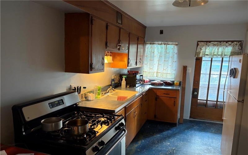 160 McKean, Donora, 15033, ,Multi-unit,For Sale,McKean,1738762