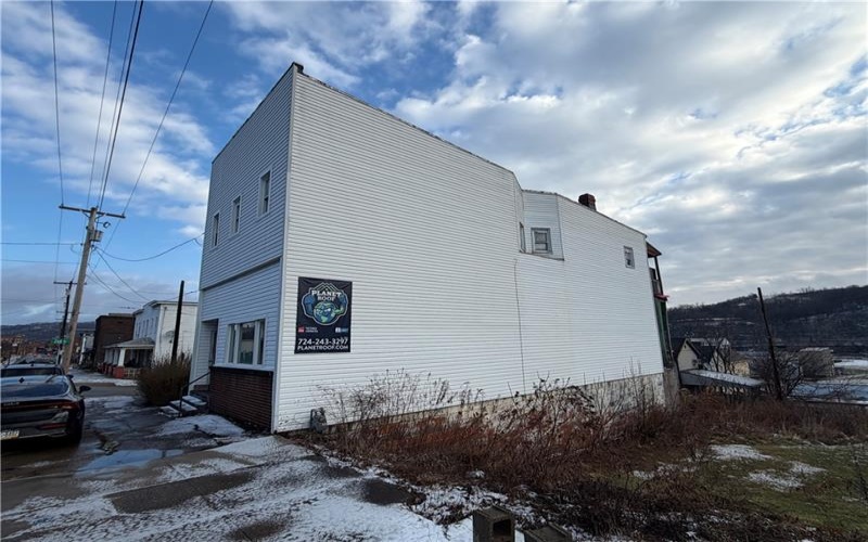 160 McKean, Donora, 15033, ,Multi-unit,For Sale,McKean,1738762