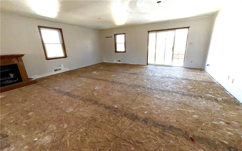 283 Line St, Central City, 15926, 4 Bedrooms Bedrooms, ,1 BathroomBathrooms,Residential,For Sale,Line St,1741502