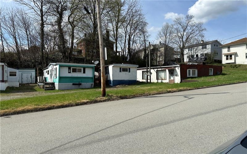 800 Sidney St, Greensburg, 15601, ,Commercial-industrial-business,For Sale,Sidney St,1744182