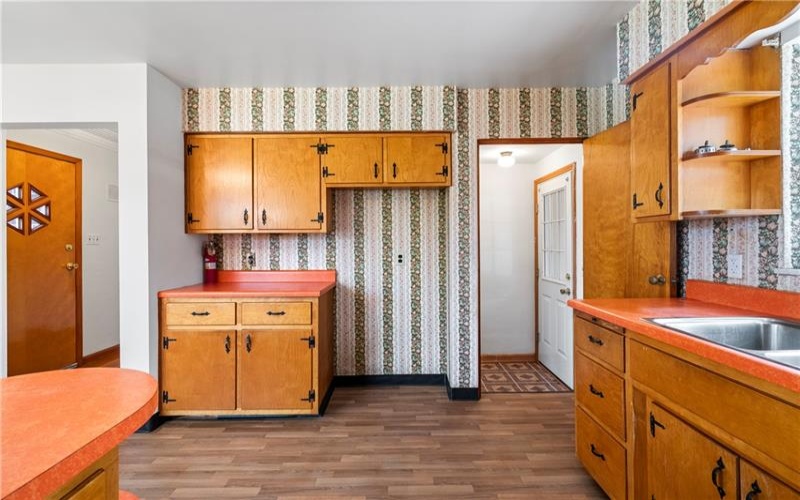 224 Eastern Dr, Lower Burrell, 15068, 3 Bedrooms Bedrooms, 7 Rooms Rooms,2 BathroomsBathrooms,Residential,For Sale,Eastern Dr,1746708