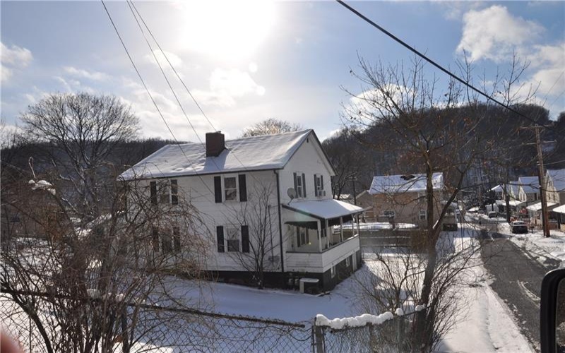 805-807 Pittsburgh Street, Lower Burrell, 15068, ,Multi-unit,For Sale,Pittsburgh Street,1735263