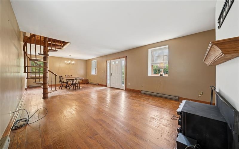 41 COLUMBIA ROAD, MONONGAHELA, 15063, 2 Bedrooms Bedrooms, 5 Rooms Rooms,1 BathroomBathrooms,Residential,For Sale,COLUMBIA ROAD,1723607