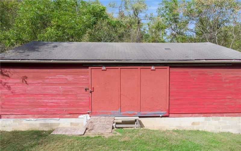 41 COLUMBIA ROAD, MONONGAHELA, 15063, 2 Bedrooms Bedrooms, 5 Rooms Rooms,1 BathroomBathrooms,Residential,For Sale,COLUMBIA ROAD,1723607
