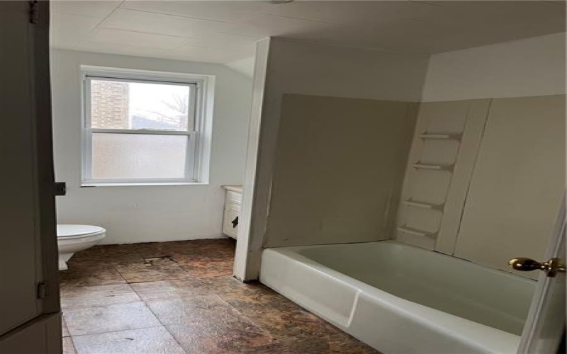 536 Patton Ave, Jeannette, 15644, 3 Bedrooms Bedrooms, 6 Rooms Rooms,1.1 BathroomsBathrooms,Residential,For Sale,Patton Ave,1735309