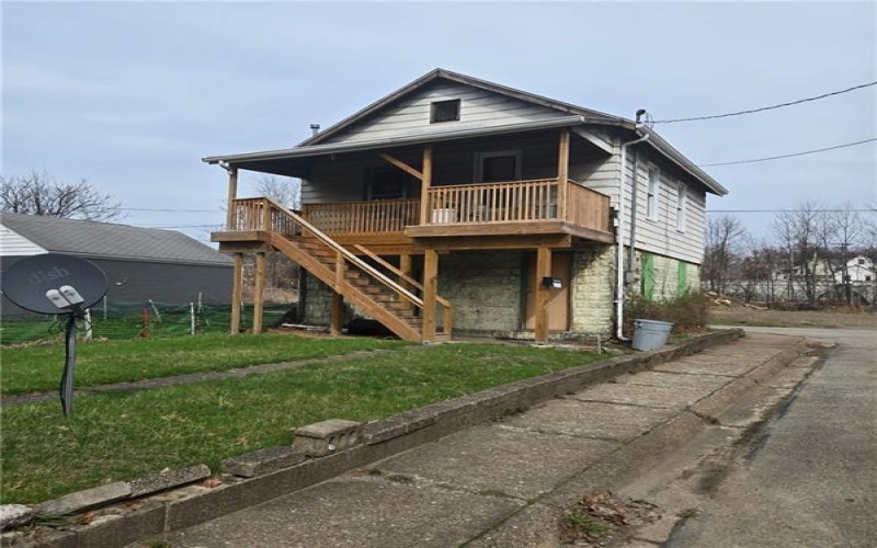 1354 5th Ave, New Kensington, 15068, ,Multi-unit,For Sale,5th Ave,1744199