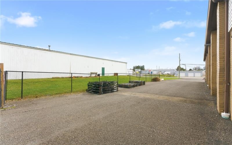 1117 Willow Dr, Waynesburg, 15370, ,Commercial-industrial-business,For Sale,Willow Dr,1744208