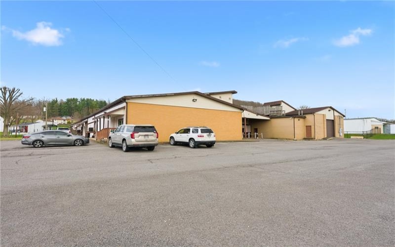1117 Willow Dr, Waynesburg, 15370, ,Commercial-industrial-business,For Sale,Willow Dr,1744208