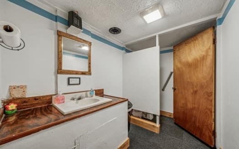 618 Pike Run Drive, Daisytown, 15427, ,Commercial-industrial-business,For Sale,Pike Run Drive,1723670