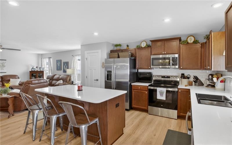 105 Horseshoe Loop, Washington, 15301, 3 Bedrooms Bedrooms, 9 Rooms Rooms,2 BathroomsBathrooms,Residential,For Sale,Horseshoe Loop,1746741