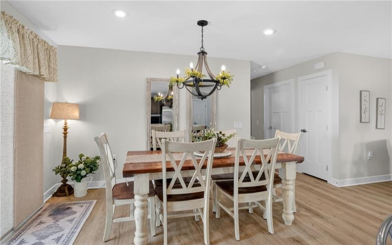 105 Horseshoe Loop, Washington, 15301, 3 Bedrooms Bedrooms, 9 Rooms Rooms,2 BathroomsBathrooms,Residential,For Sale,Horseshoe Loop,1746741