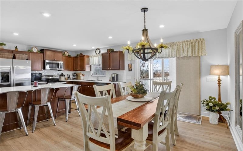 105 Horseshoe Loop, Washington, 15301, 3 Bedrooms Bedrooms, 9 Rooms Rooms,2 BathroomsBathrooms,Residential,For Sale,Horseshoe Loop,1746741