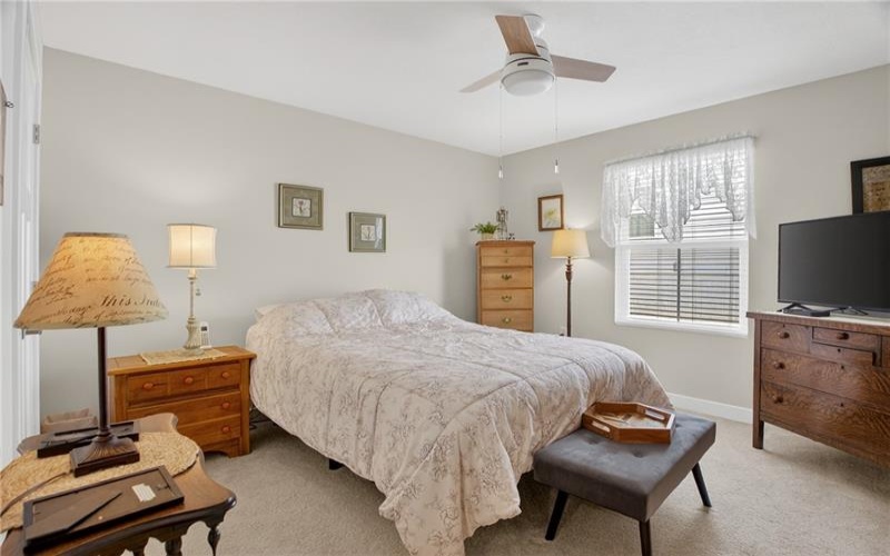 105 Horseshoe Loop, Washington, 15301, 3 Bedrooms Bedrooms, 9 Rooms Rooms,2 BathroomsBathrooms,Residential,For Sale,Horseshoe Loop,1746741