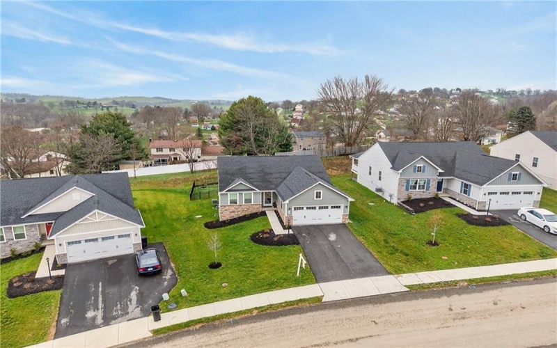 105 Horseshoe Loop, Washington, 15301, 3 Bedrooms Bedrooms, 9 Rooms Rooms,2 BathroomsBathrooms,Residential,For Sale,Horseshoe Loop,1746741