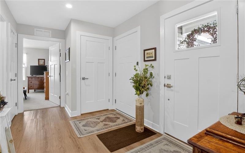 105 Horseshoe Loop, Washington, 15301, 3 Bedrooms Bedrooms, 9 Rooms Rooms,2 BathroomsBathrooms,Residential,For Sale,Horseshoe Loop,1746741