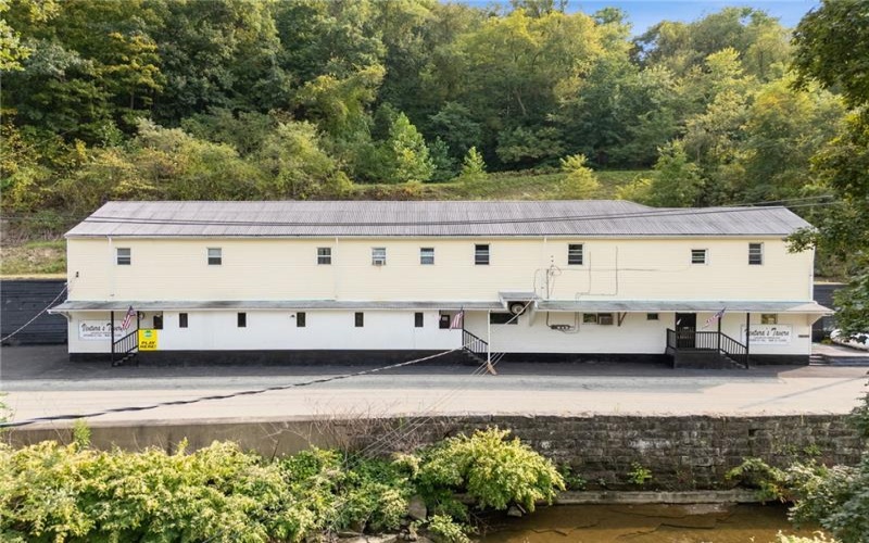 618 Pike Run Drive, Daisytown, 15427, ,Multi-unit,For Sale,Pike Run Drive,1723685