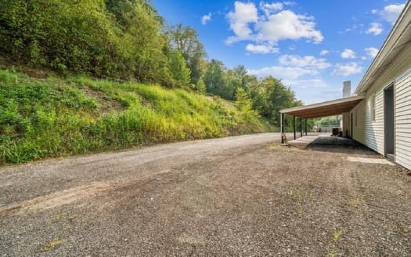 618 Pike Run Drive, Daisytown, 15427, ,Multi-unit,For Sale,Pike Run Drive,1723685