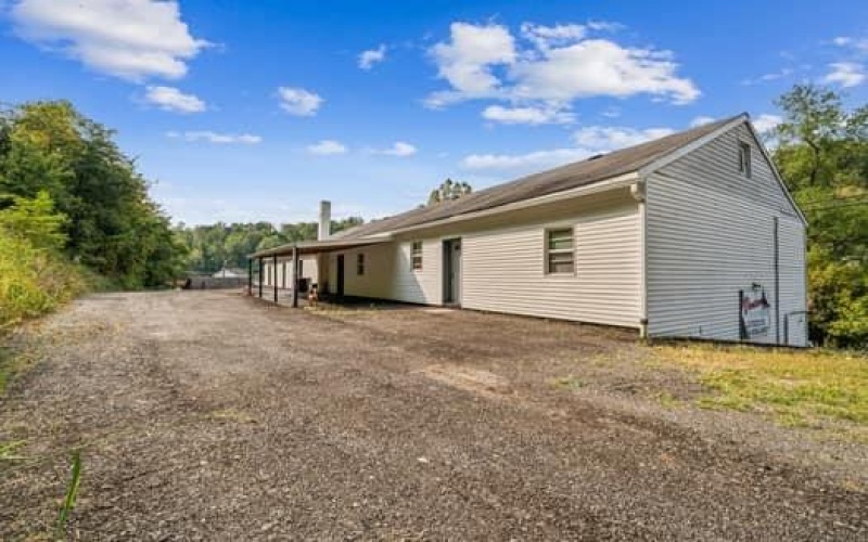 618 Pike Run Drive, Daisytown, 15427, ,Multi-unit,For Sale,Pike Run Drive,1723685